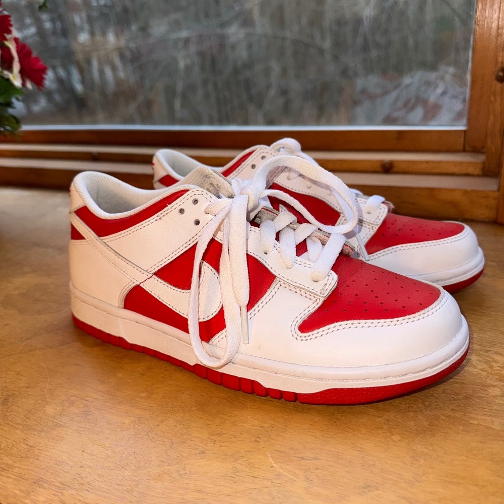Nike Dunk Low Championship Red